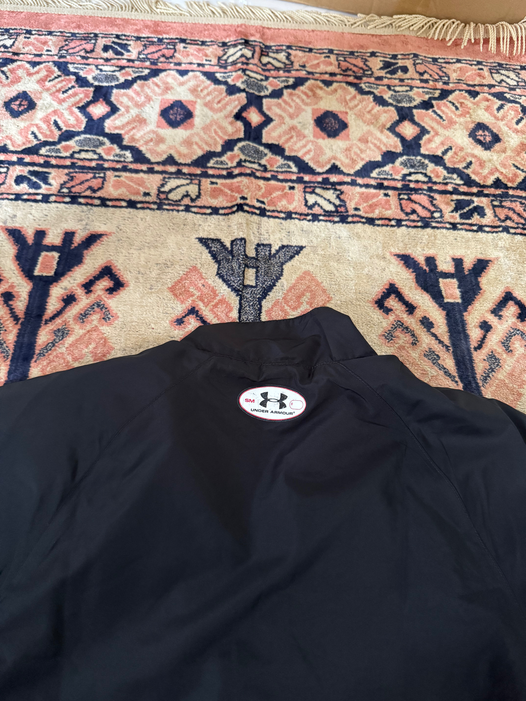 Survette Under Armour - 3