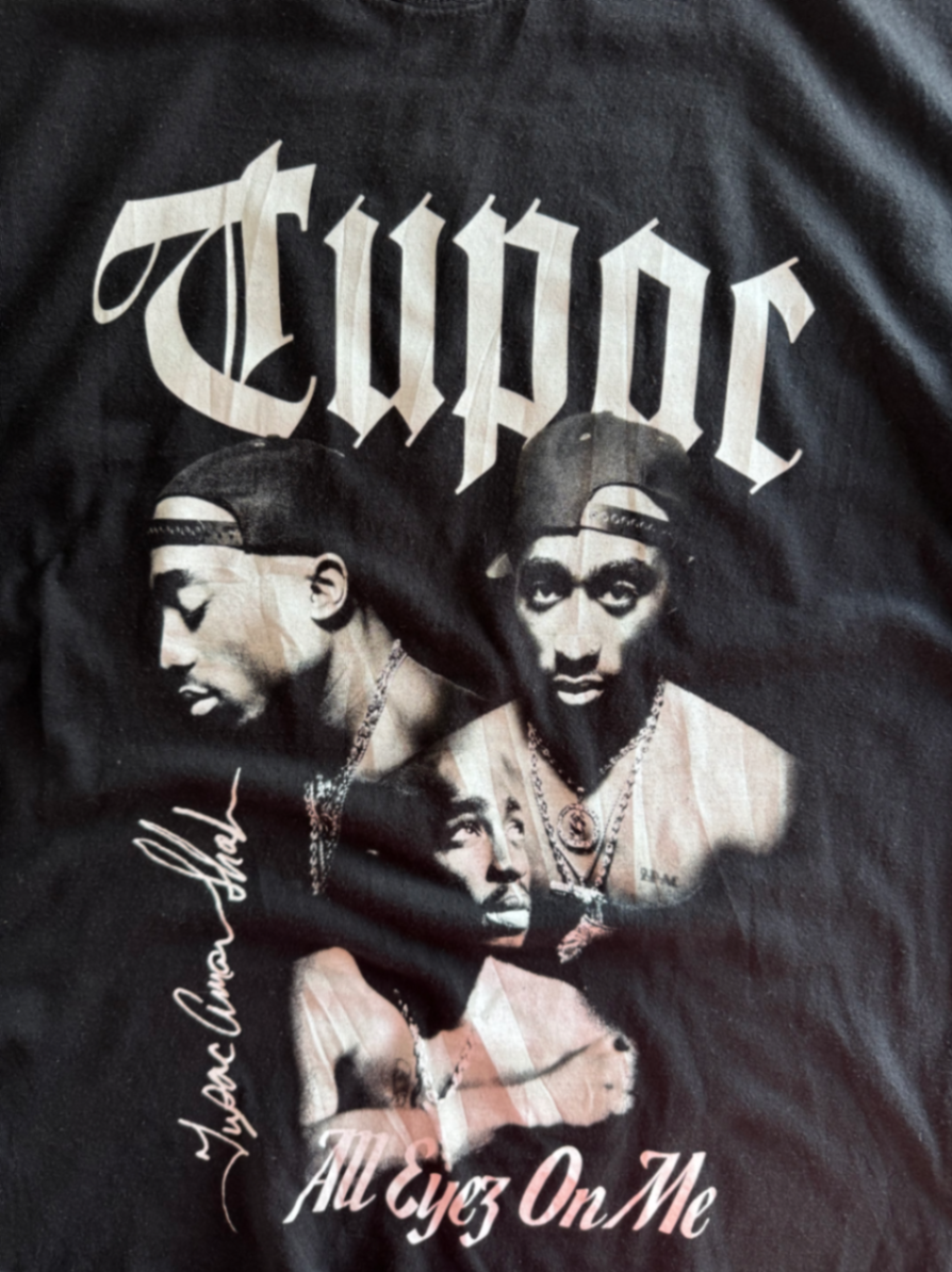 Tupac Shakur All Eyez On Me - 3